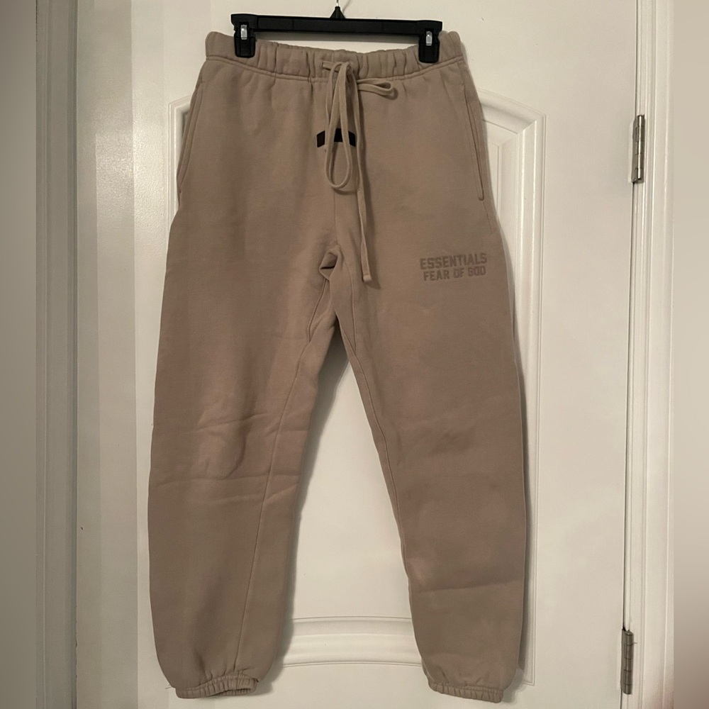 Essentials fear of god tan sweatpants